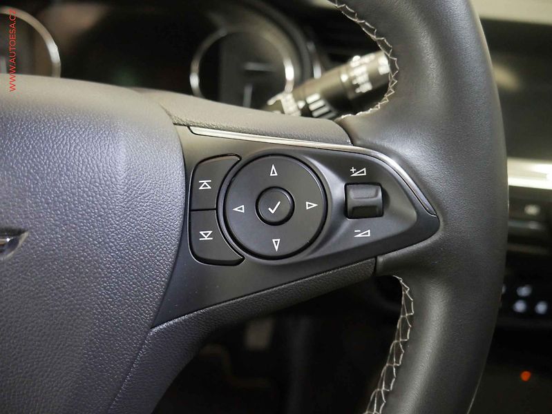 Opel Insignia (2019) 2.0 CDTI, 1.maj, AC, navi - fotka 14 z 19