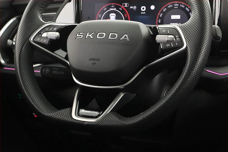 Škoda Kodiaq (2025) 2.0 TDI, SPORTLINE, KEYLESS - fotka 8 z 20