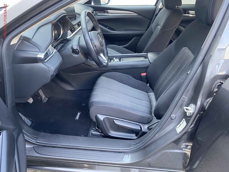 Mazda 6 (2021) 2.0, LED, navi, kamera - fotka 9 z 19