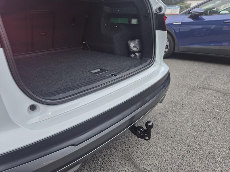 Škoda Enyaq iV 80 LOFT 150kw TZ SOH 97% - fotka 42 z 46