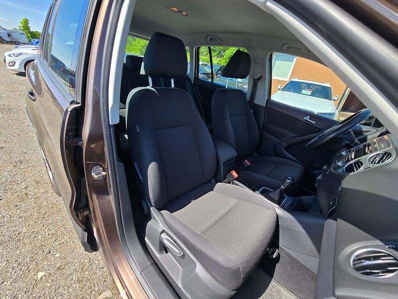 Volkswagen Tiguan (2012) 1.4 TSi 90KW Trend - fotka 21 z 22