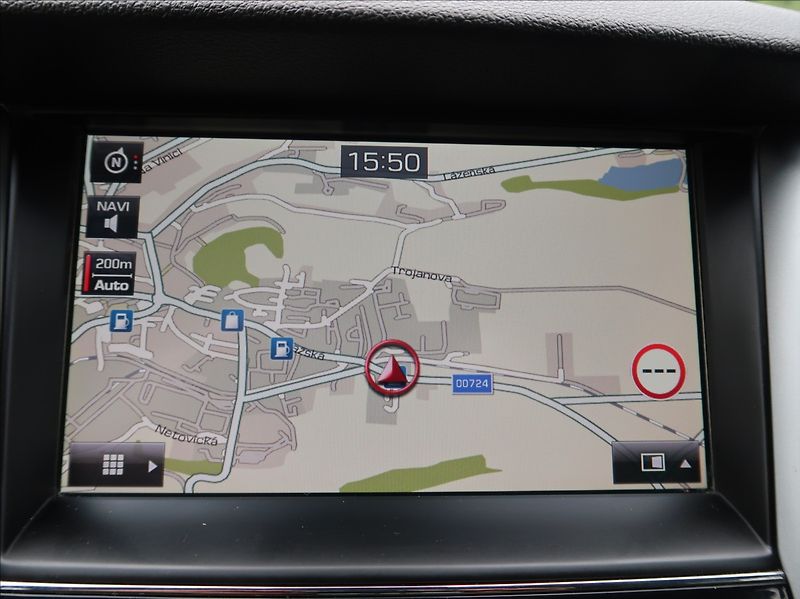 Hyundai Tucson 1,7 CRDi,85kW,1majČR,navi,tažn - fotka 16 z 27