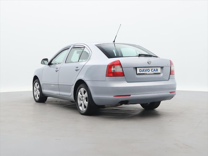 Škoda Octavia 1,4 TSI 90 kW Ambiente - fotka 5 z 26