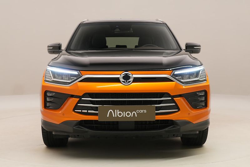 SsangYong Korando 1.5 T-GDI PREMIUM REZERVACE - fotka 15 z 38