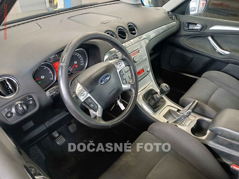 Ford S-MAX (2007) 2.0 TDCi, 2.maj, AC, TZ - fotka 3 z 3
