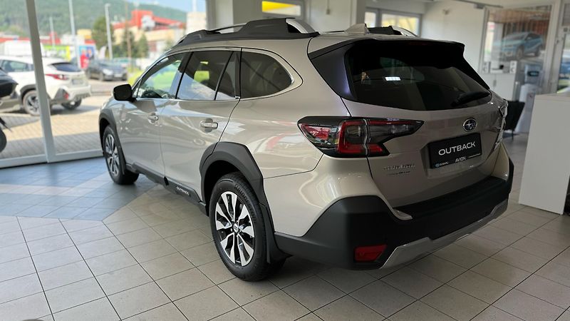 Subaru Outback (2026) výbava Comfort Plus / Touring - fotka 3 z 15
