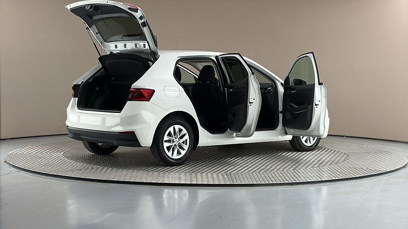Škoda Fabia 1.0 TSI Style - fotka 6 z 23
