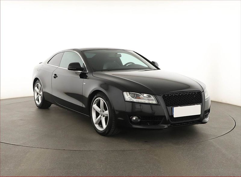 Audi A5 (2009) S-Line 2.0 TFSI, Xenony - fotografie inzerátu