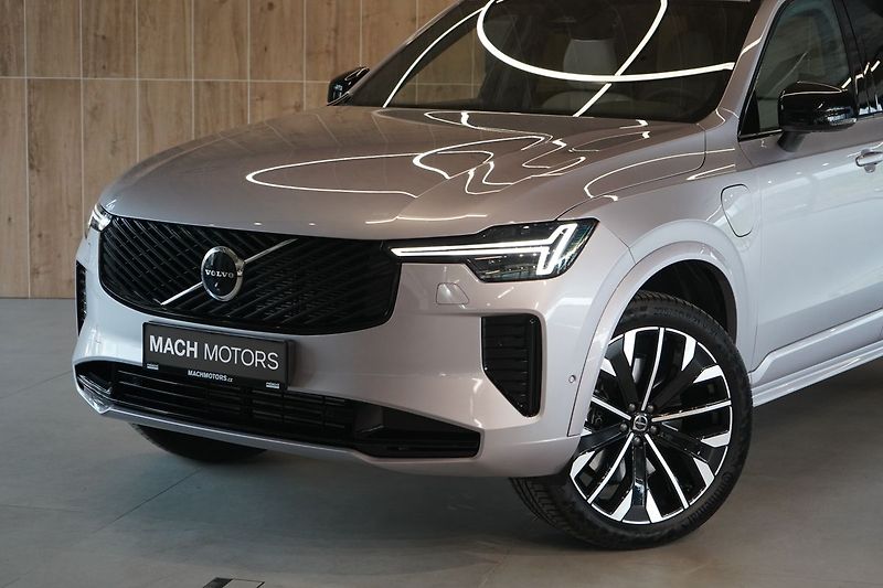 Volvo XC90 T8 PLUS Dark, Vzduch,Ventilace - fotka 2 z 46
