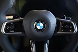 BMW Řada 5 540d xDrive Touring - náhled 11
