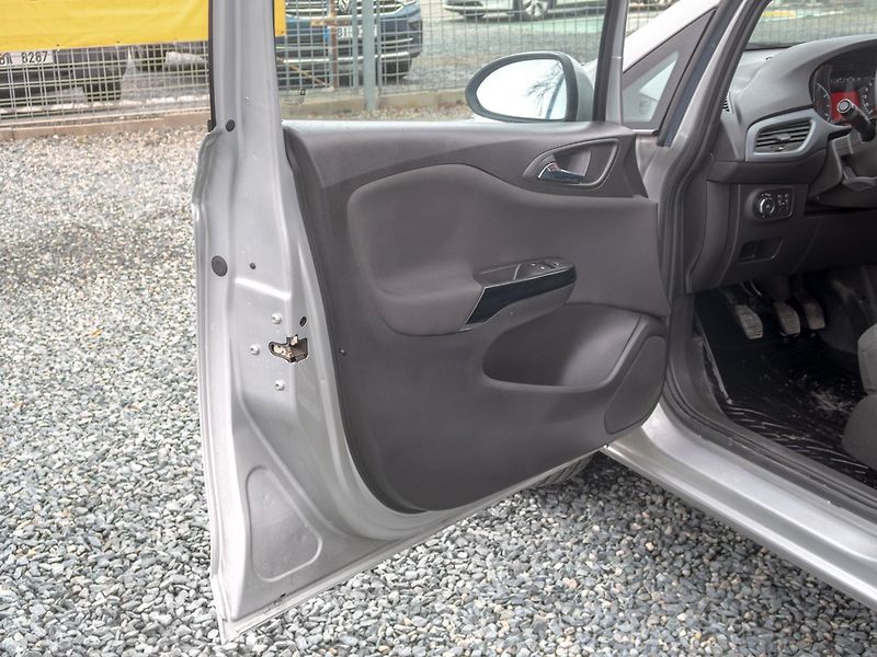 Opel Corsa (2019) 1.4i 16V ac – KM SERVISKA - fotka 9 z 41