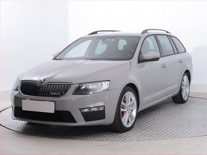 Škoda Octavia (2014) RS 2.0 TDI - fotka 2 z 14