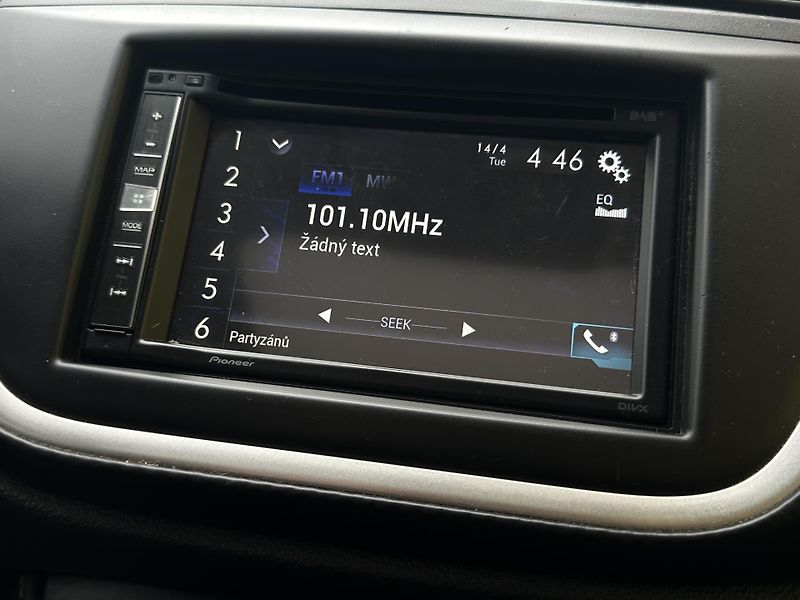 Suzuki SX4 S-Cross (2014) 1.6DDIS 4x4 COMFORT 2.Maj.  - fotka 14 z 36