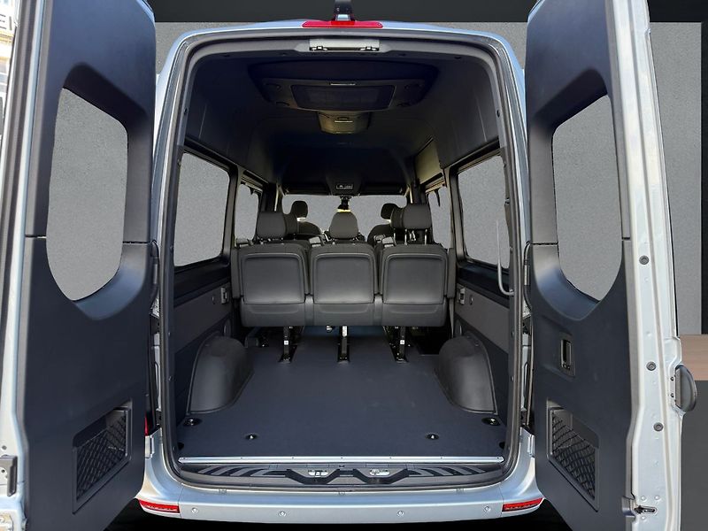 Mercedes-Benz Sprinter (2026) Select TOURER 4x2 8 míst autom - fotka 8 z 18