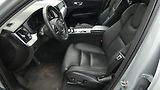 Volvo XC60 B4 mHEV AWD Plus Dark - náhled 18