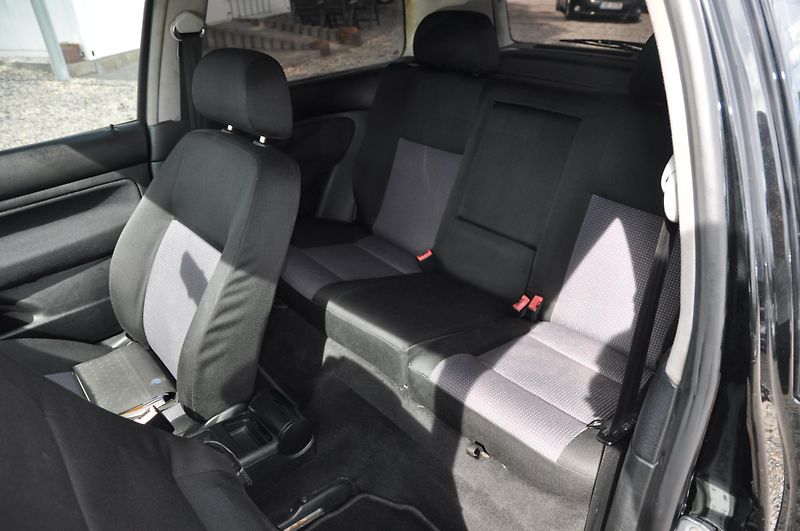 Volkswagen Golf IV 1.9TDi 74kW 3dv. - fotka 6 z 15