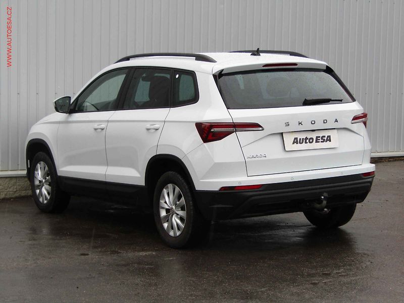 Škoda Karoq (2025) 2.0 TDi, 1.maj,ČR, Fresh - fotka 6 z 22