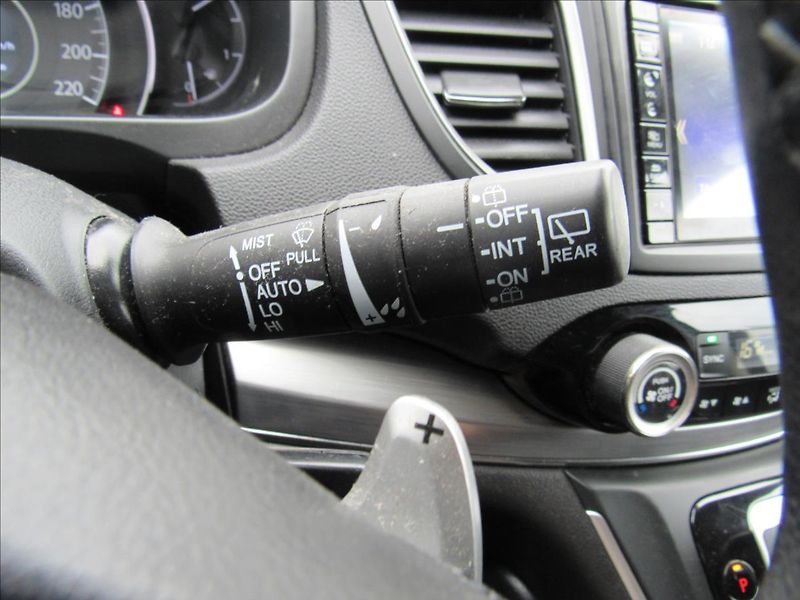 Honda CR-V 1,6 DTEC 4WD Automat Elegance - fotka 24 z 32