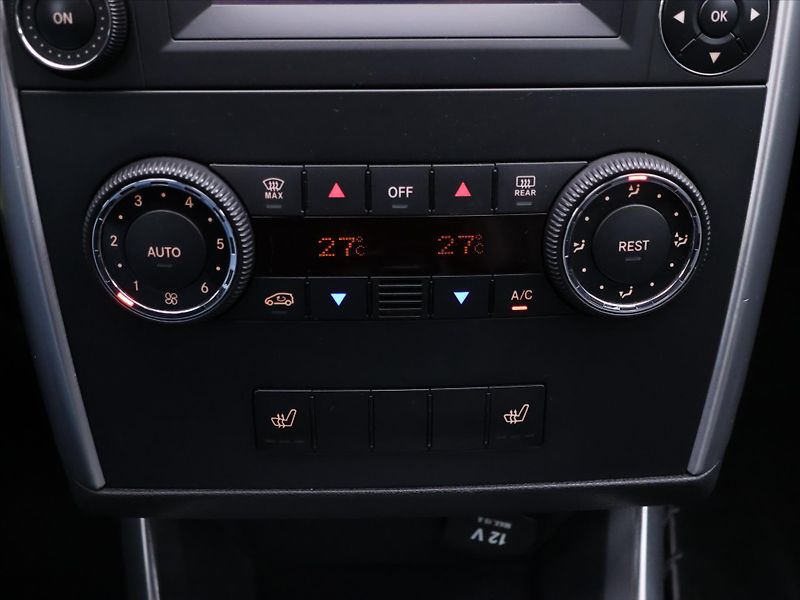 Mercedes-Benz Třídy B 2,0 D 80kW Automat CZ - fotka 20 z 28