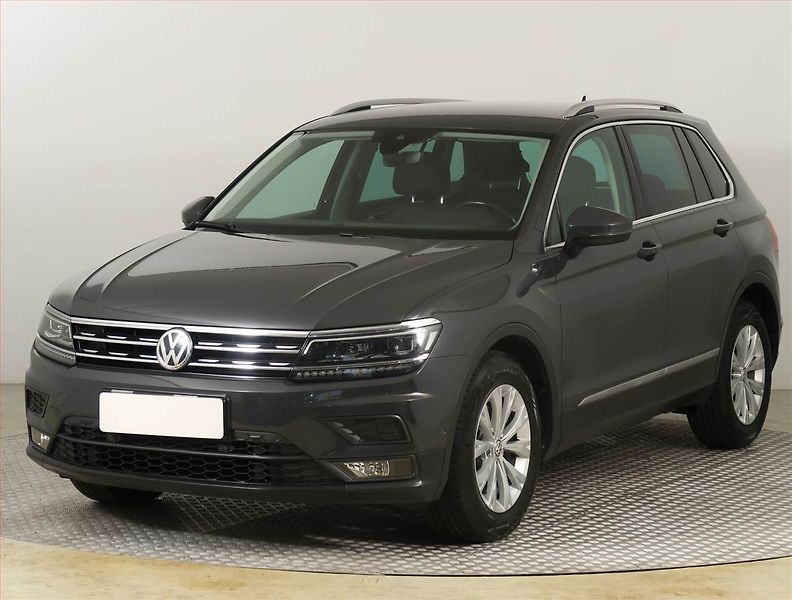 Volkswagen Tiguan (2018) 1.4 TSI - fotka 2 z 22
