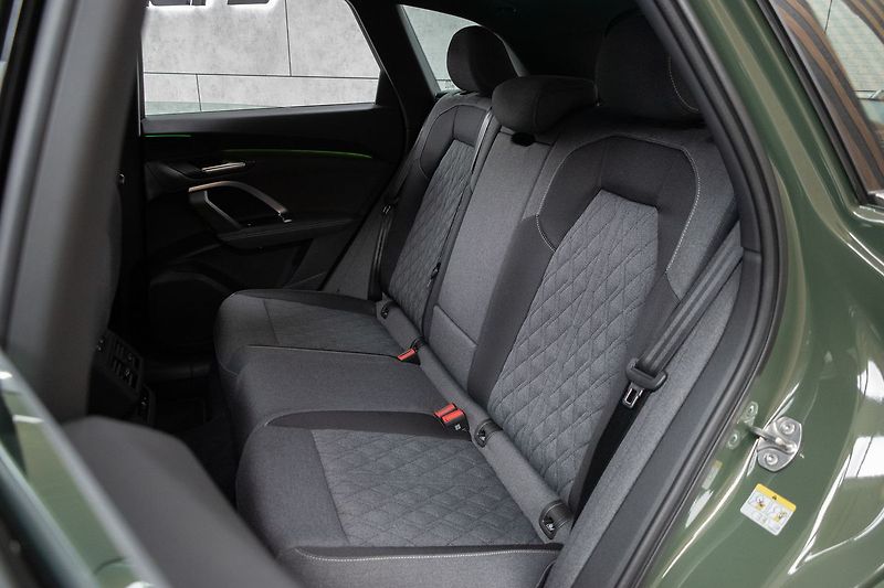 Audi Q5 2.0 TDI QUATTRO*S-LINE*ZÁRUKA* - fotka 15 z 42