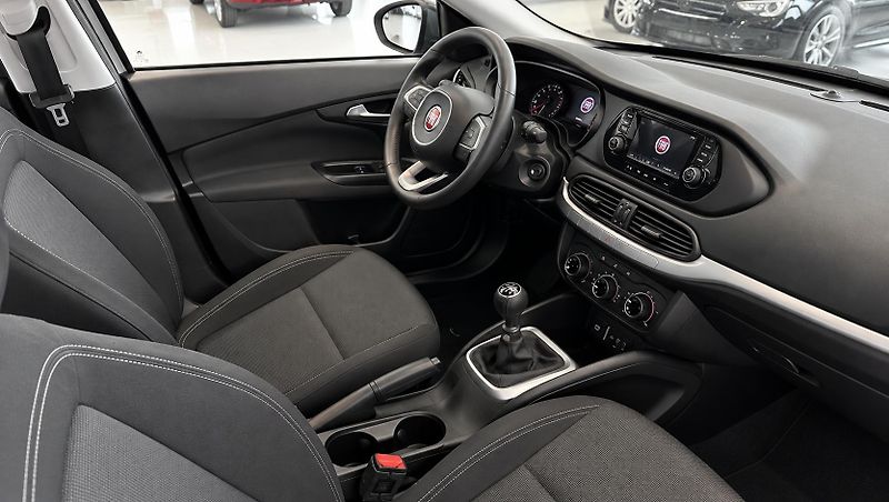 Fiat Tipo (2016) - fotka 8 z 23