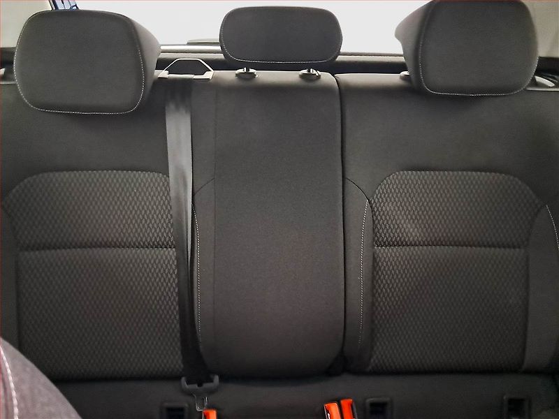 Škoda Fabia (2023) Style Plus 1.0 TSI, ČR,1.maj - fotka 10 z 18