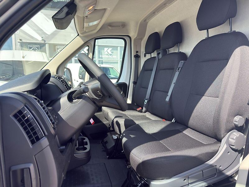 Fiat Ducato (2026) 2.2 MTJ 120k 6MT van L2H1 3.0t - fotka 12 z 18
