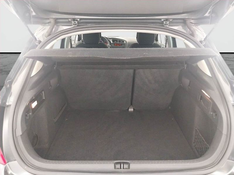 Citroën C4 (2011) 1.6 VTi, nová STK, Tažné - fotka 14 z 18