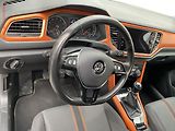 Volkswagen T-Roc (2018) 1.0 TSi, Comfortline, TZ, LED - náhled 12