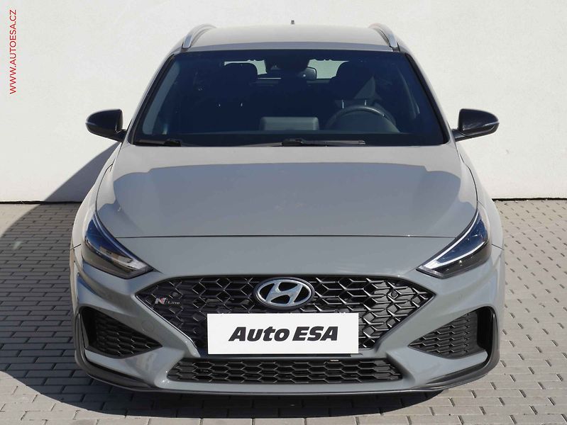 Hyundai i30 (2022) 1.5T-GDi, 1.maj,ČR, AC, LED - fotka 2 z 23