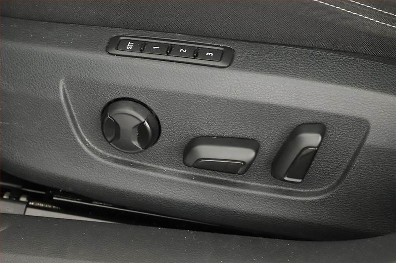 Škoda Superb (2022) 2.0 TSI - fotka 15 z 19