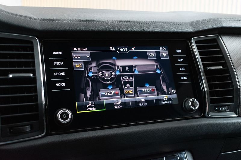 Škoda Kodiaq 2.0 TDI STYLE+*TAŽNÉ*DPH*ČR 1M - fotka 29 z 48