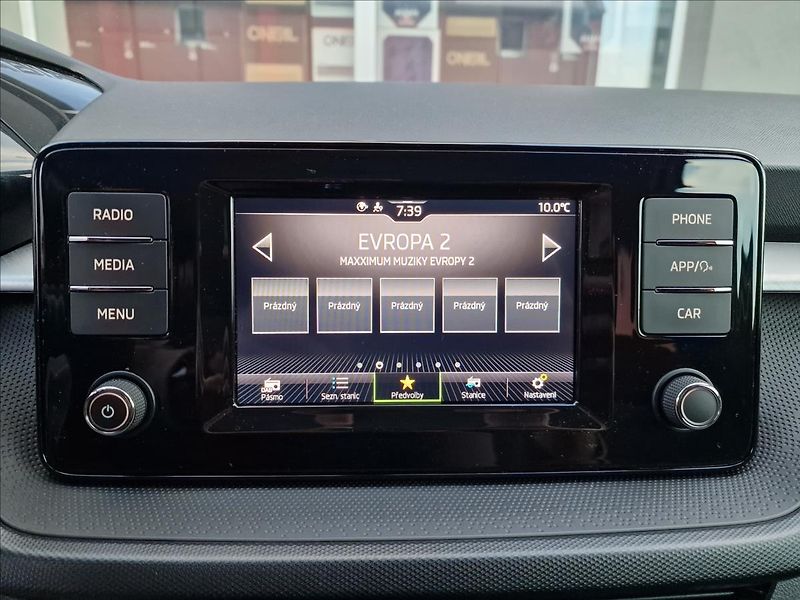 Škoda Fabia 1.0TSI Ambition,ČR,1.Majitel - fotka 26 z 43