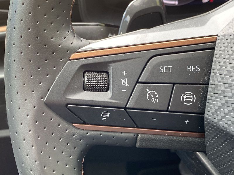Cupra Formentor (2023) 1.5 TSI DSG - fotka 25 z 41