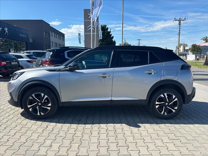 Peugeot 2008 1,2 PT  GT CZ nehavarováno - fotka 8 z 24