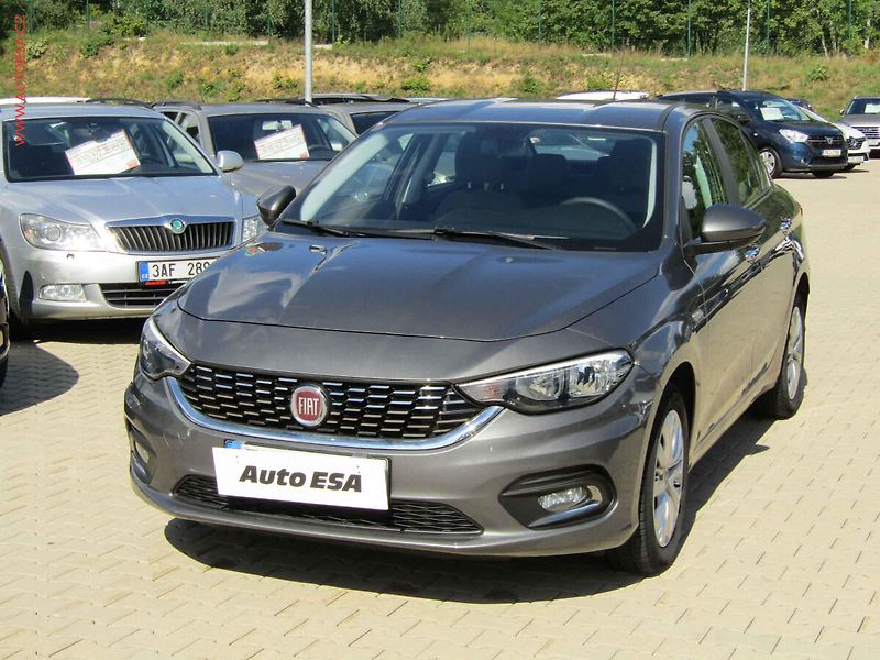 Fiat Tipo (2018) 1.0T, ČR, AC, tempo - fotka 3 z 17