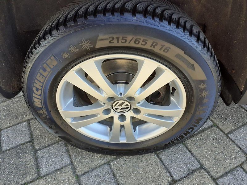 Volkswagen Tiguan (2009) 1.4 TSi 4x4 - fotka 18 z 22