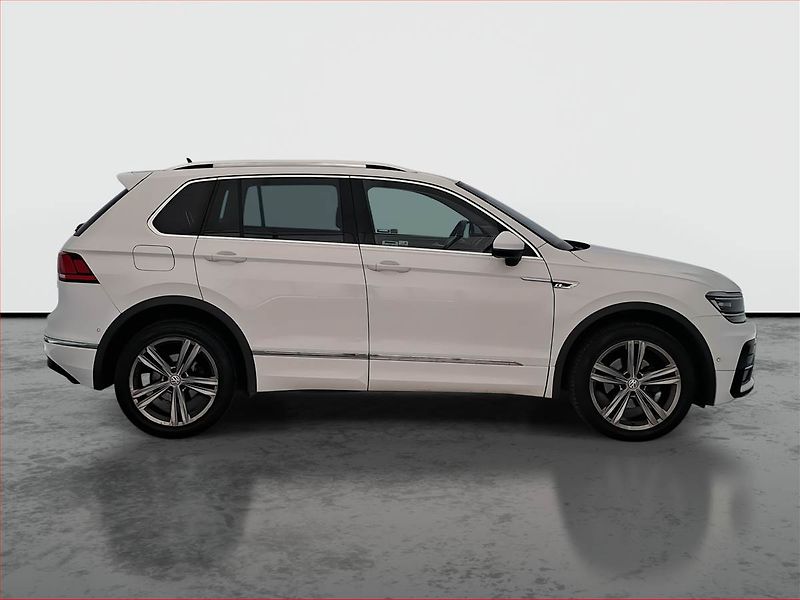 Volkswagen Tiguan (2017) R-Line 2.0 TDI, 4X4, Automat - fotka 6 z 20