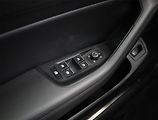 Volkswagen Passat (2017) 2.0 TDI, Automat, Kůže, Navi - náhled 17