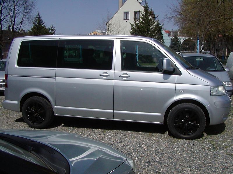 Volkswagen Multivan 2.5TDi, 96kW, KLIMA PAKET!! - fotka 2 z 51