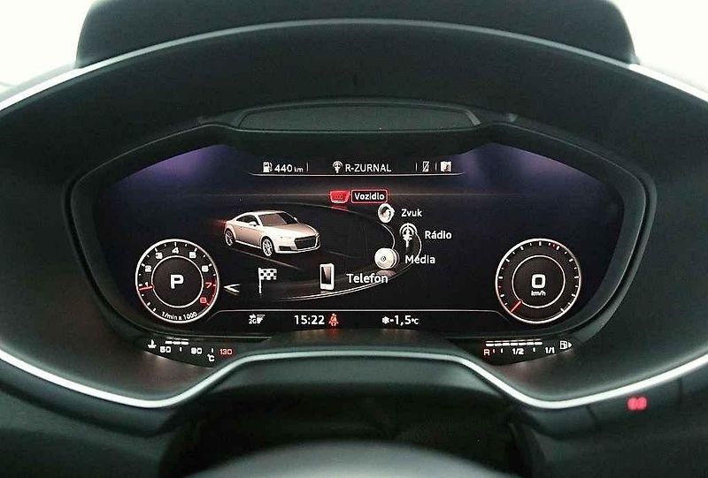 Audi TT Coupé quattro.