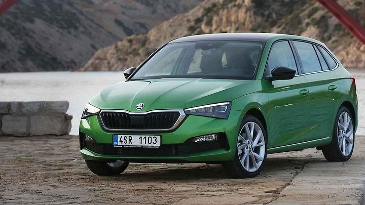 Škoda Scala uspěla jako kompaktní rodinné auto roku 2019.