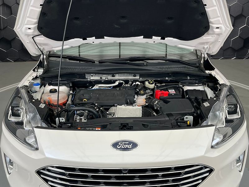 Ford Kuga 2,0 EB  140 kW AWD Titanium - fotka 40 z 58