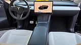 Tesla Model Y (2023) LR AWD DE Záruka SoH 92,7%  - náhled 16