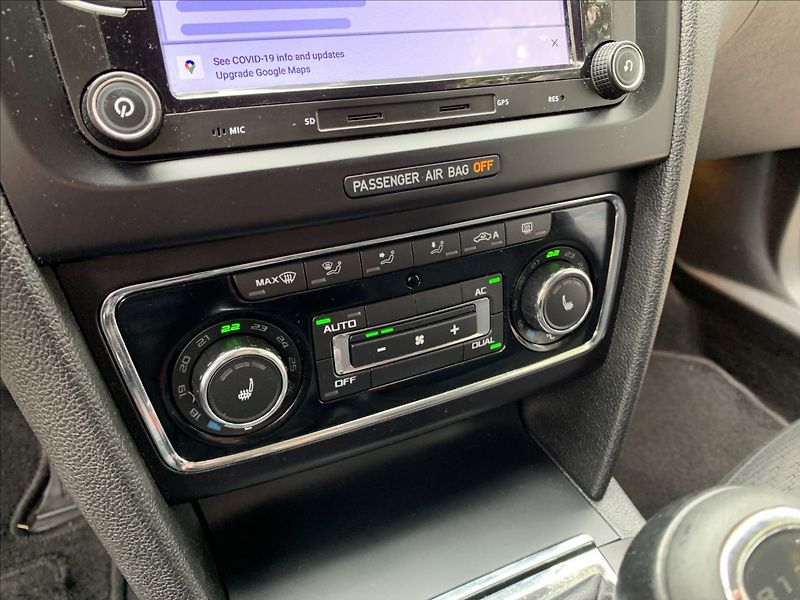 Škoda Superb 1,8 TSI - fotka 11 z 17