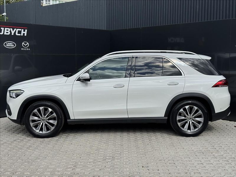 Mercedes-Benz GLE 2,0 300d 4MATIC 200KW ČR DPH - fotka 4 z 36