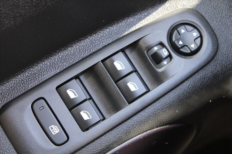 Peugeot Rifter 1,5 HDi  ČR,ALLURE,TAŽNÉ - fotka 18 z 23