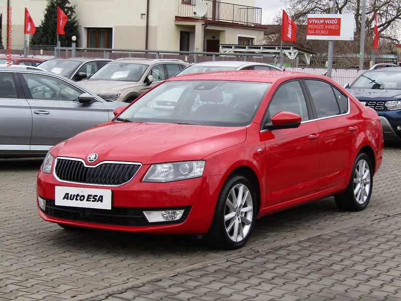 Škoda Octavia (2015) 1.6 TDi 4x4, Edition, bixen - fotka 3 z 23