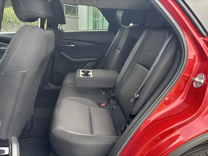 Mazda CX-30 2,0 i 137kW AT GT Plus CARPLAY - fotka 12 z 47